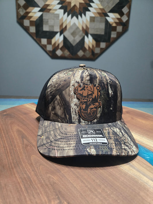 Camo hunting & fishing hat